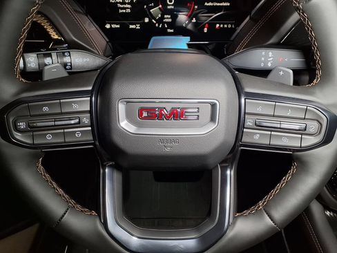 New 2026 GMC Yukon XL AT4 w/ AT4 Premium Plus Package AWD/4WD image 20