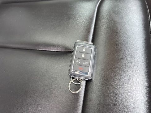 Used 2024 Jeep Grand Cherokee Limited 4xe AWD/4WD image 9