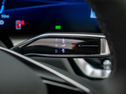 New 2026 Cadillac Lyriq Luxury image 21