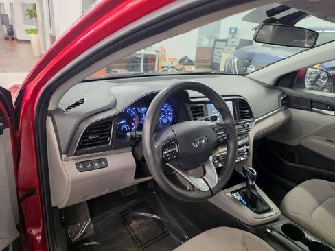 Used 2020 Hyundai Elantra SEL FWD image 8