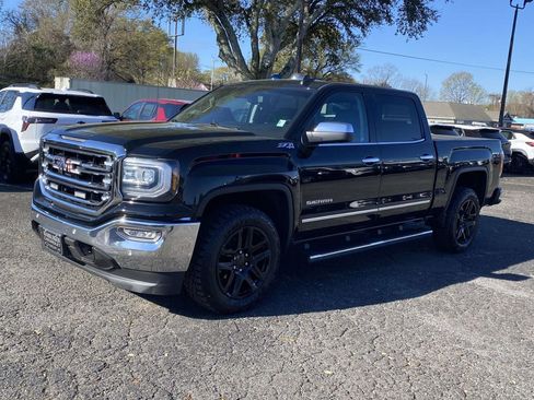 Used 2018 GMC Sierra 1500 SLT image 3