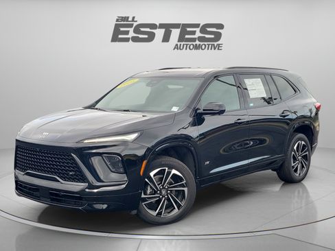 Used 2025 Buick Enclave Sport Touring FWD image 1