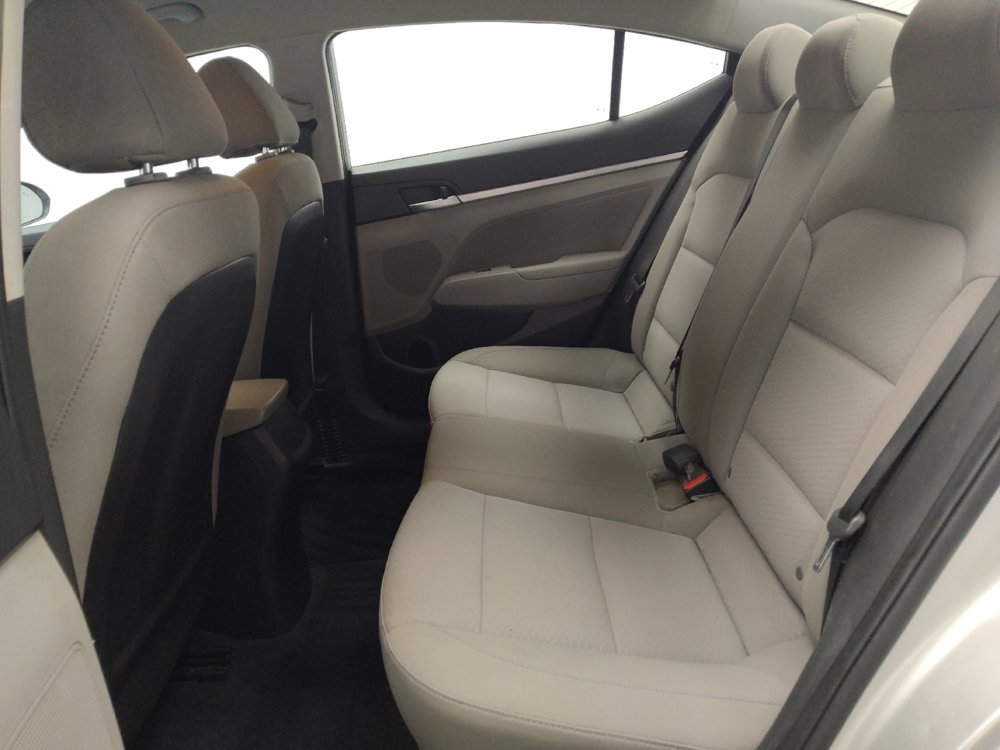 Used 2019 Hyundai Elantra SEL FWD image 18