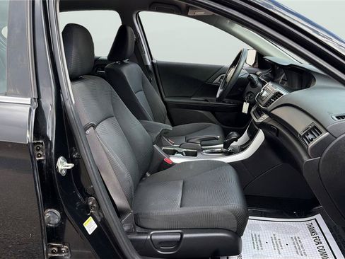 Used 2015 Honda Accord LX image 13