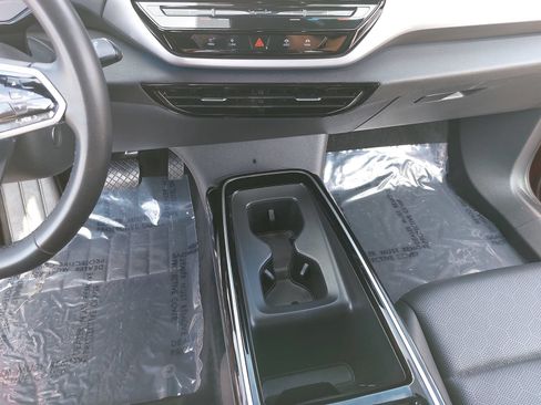 Used 2023 Volkswagen ID.4 Pro S RWD image 22
