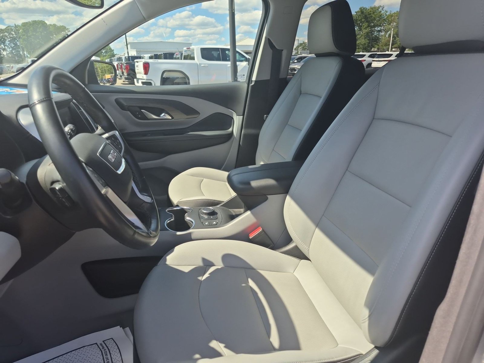 Certified 2024 GMC Terrain SLT AWD/4WD image 18