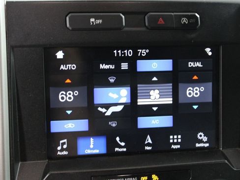 Used 2019 Ford F150 Lariat w/ Equipment Group 502A Luxury image 31