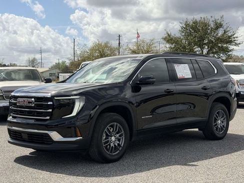Used 2025 GMC Acadia Elevation FWD image 14