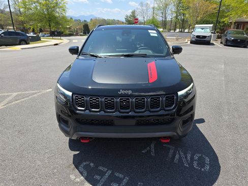 New 2025 Jeep Compass Trailhawk w/ Trailhawk Elite Group image 9