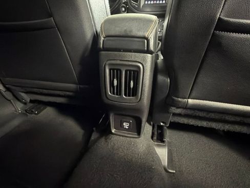 Used 2020 Jeep Compass Latitude FWD image 29