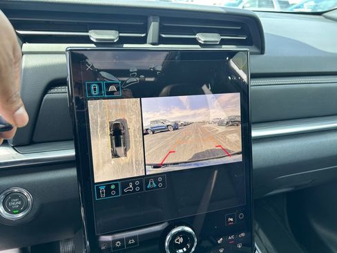 New 2026 GMC Terrain Elevation w/ Elevation Premium Package AWD/4WD image 25