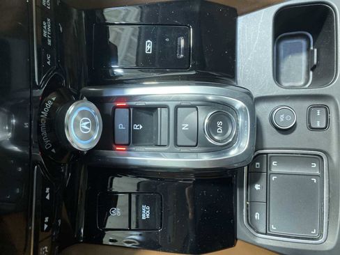 Used 2023 Acura MDX SH-AWD w/ Advance Package image 17