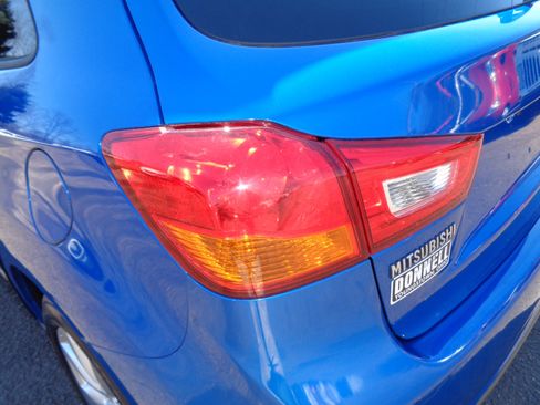 Used 2015 Mitsubishi Outlander Sport ES image 12