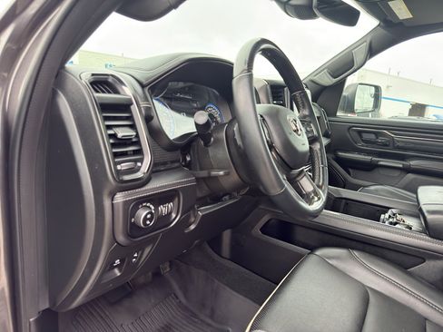 Used 2022 RAM 1500 Limited w/ Trailer Tow Group AWD/4WD image 15