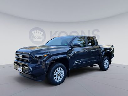 New 2025 Toyota Tacoma SR5
