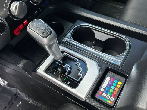 Used 2019 Toyota Tundra SR5 AWD/4WD image 14
