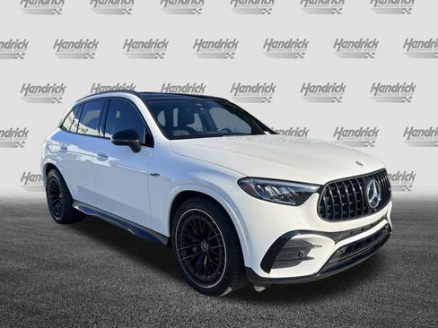 Used 2025 Mercedes-Benz GLC 43 AMG 4MATIC image 2