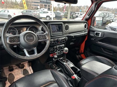 Used 2019 Jeep Wrangler Unlimited Rubicon w/ Steel Bumper Group image 14