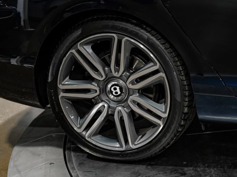Used 2018 Bentley Flying Spur W12 AWD/4WD image 69