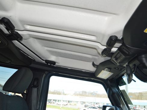 Used 2025 Jeep Wrangler Unlimited Sport S 4xe image 8