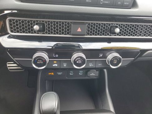 Used 2025 Honda Civic Sport image 20