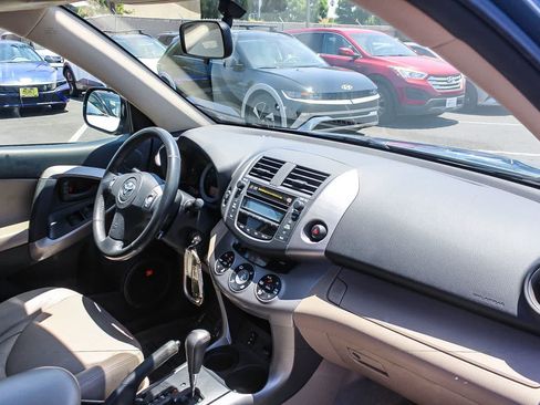 Used 2008 Toyota RAV4 Limited FWD image 21