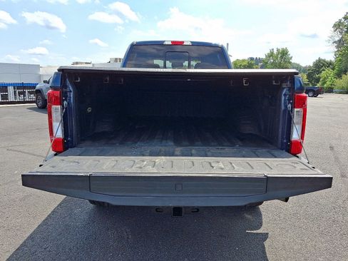 Used 2018 Ford F250 XLT w/ XLT Premium Package AWD/4WD image 28