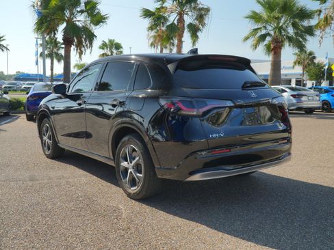 Used 2025 Honda HR-V EX-L image 4