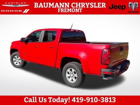 Used 2017 Chevrolet Colorado W/T w/ WT Convenience Package RWD image 4
