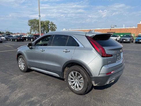 Used 2023 Cadillac XT4 Premium Luxury w/ Cold Weather Package AWD/4WD image 3