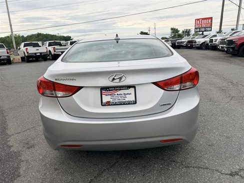 Used 2013 Hyundai Elantra Limited FWD image 6