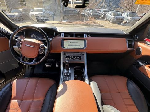 Used 2017 Land Rover Range Rover Sport HSE Dynamic image 2