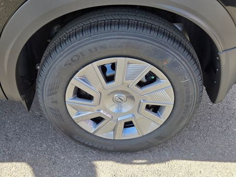 New 2026 Nissan Kicks S image 5