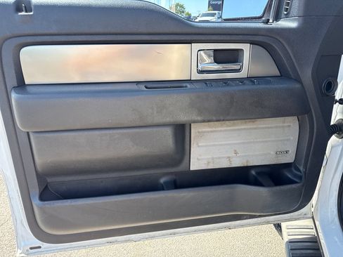 Used 2014 Ford F150 FX4 w/ Equipment Group 402A Luxury AWD/4WD image 15