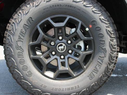 New 2026 Ford Bronco Badlands AWD/4WD image 21
