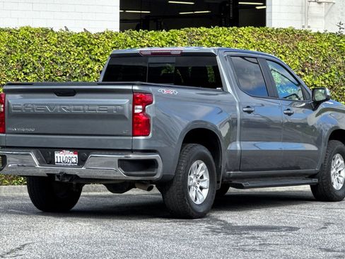 Used 2020 Chevrolet Silverado 1500 LT w/ All-Star Edition image 4