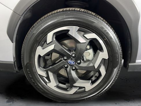 Used 2022 Subaru Crosstrek 2.5i Limited w/ Moonroof Package 2 AWD/4WD image 26