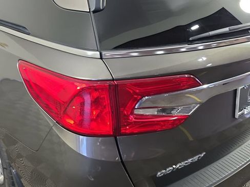 Used 2018 Honda Odyssey EX-L image 38