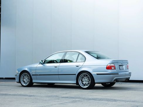 Used 2001 BMW M5 RWD image 10