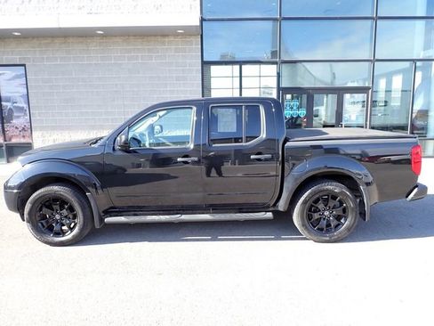 Used 2020 Nissan Frontier SV w/ Midnight Edition Floor Mats image 2