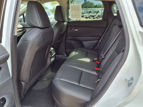 Used 2025 Nissan Murano SL AWD/4WD image 14