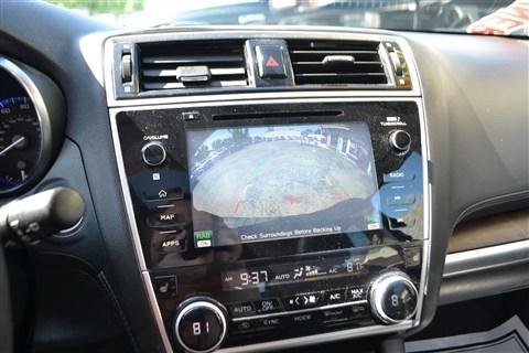 Used 2018 Subaru Outback 2.5i Limited AWD/4WD image 15