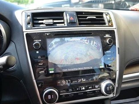 Used 2018 Subaru Outback 2.5i Limited AWD/4WD image 15