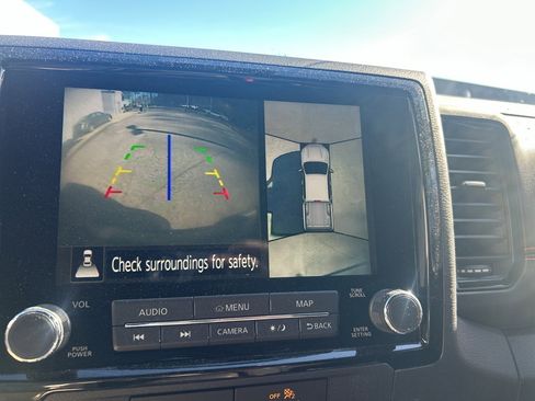 Used 2022 Nissan Frontier PRO-4X image 19