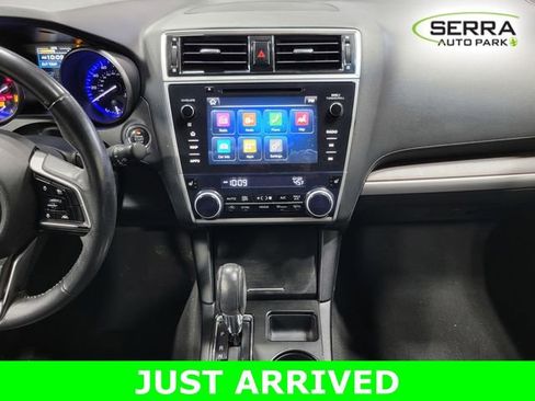Used 2018 Subaru Outback 2.5i Limited AWD/4WD image 18