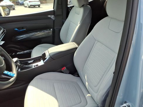 New 2026 Hyundai Santa Cruz SE image 9