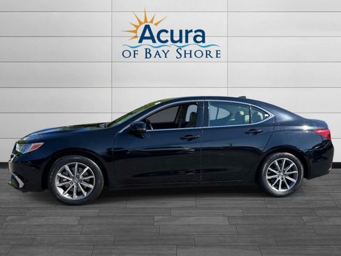 Used 2020 Acura TLX FWD image 2