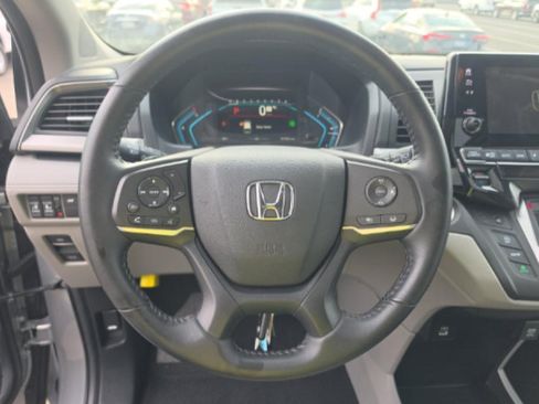 Used 2024 Honda Odyssey EX-L image 10