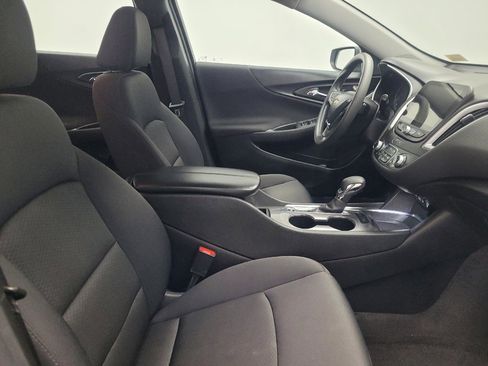 Used 2024 Chevrolet Malibu LT image 21