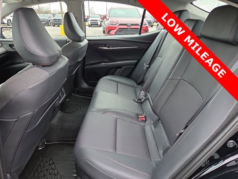 Used 2026 Toyota Camry XLE image 10
